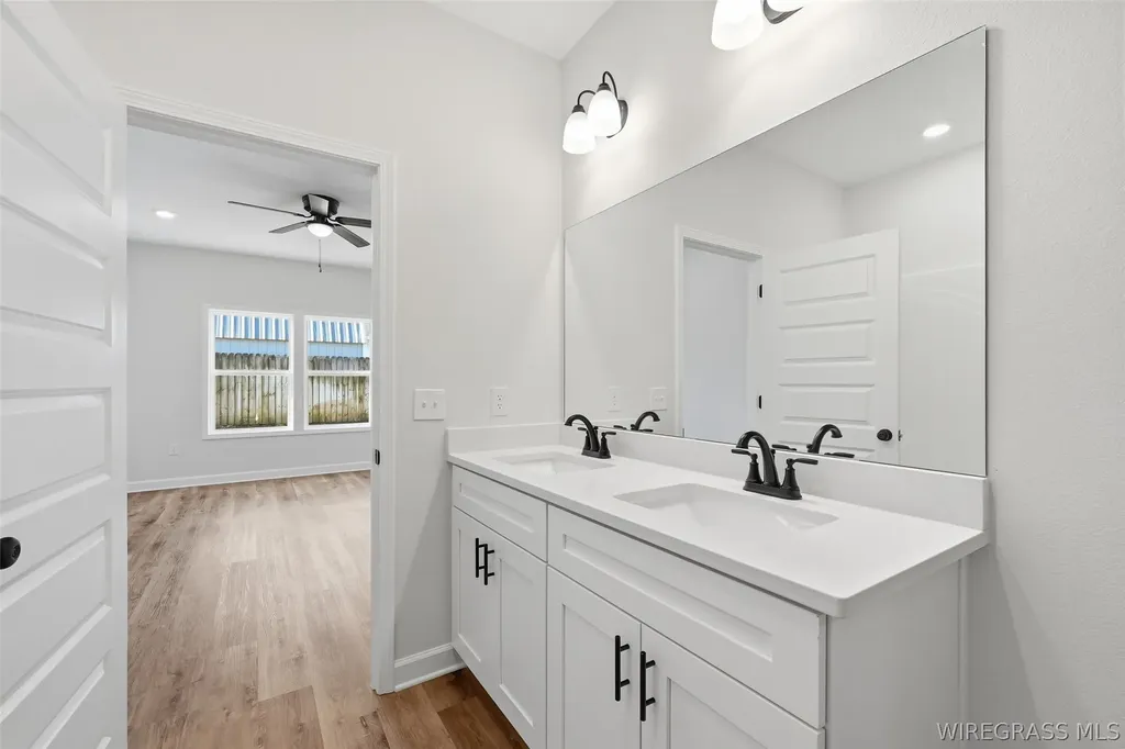 329 Thornbird Loop Enterprise AL 36330