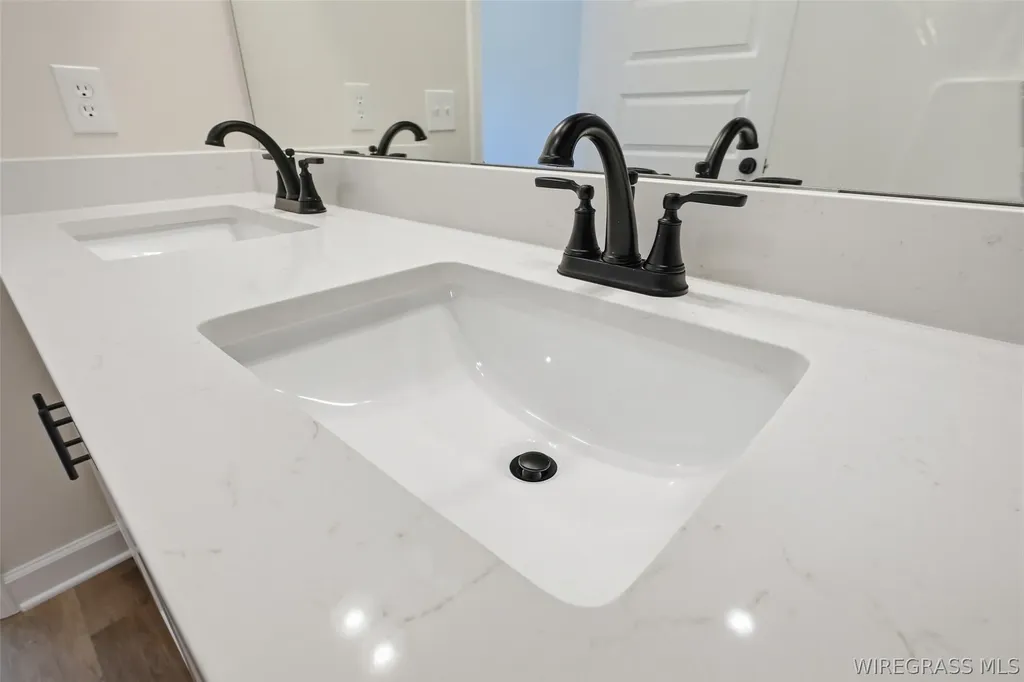 329 Thornbird Loop Enterprise AL 36330