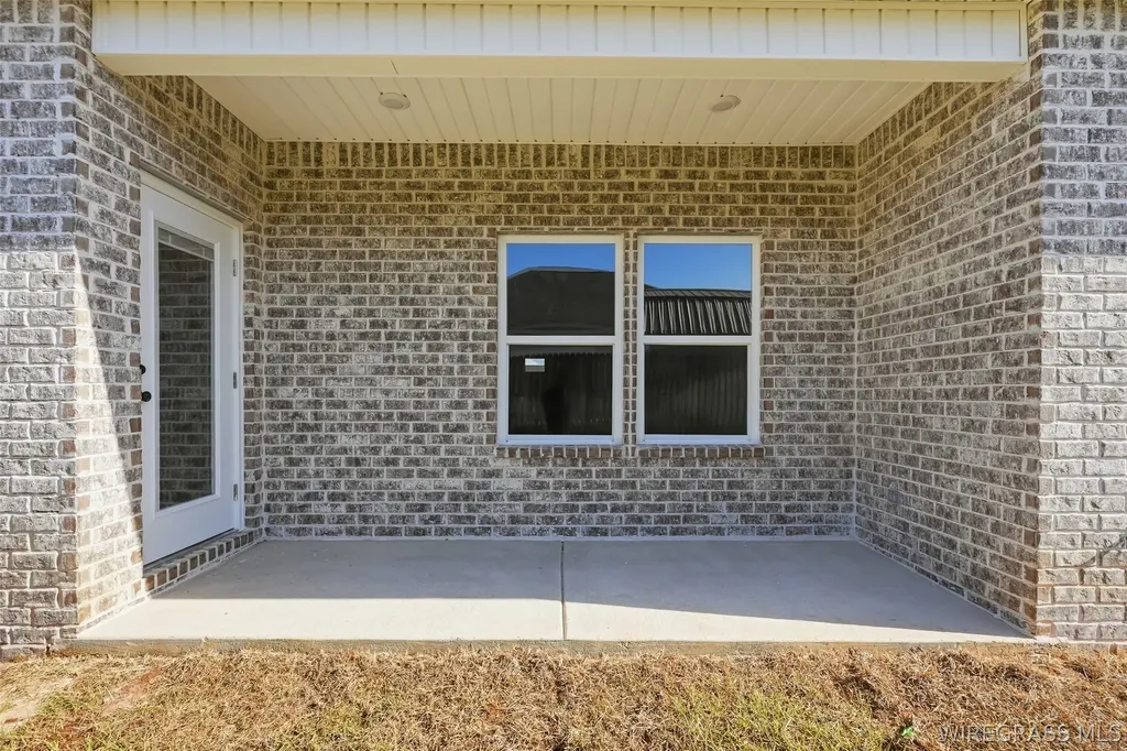 329 Thornbird Loop Enterprise AL 36330