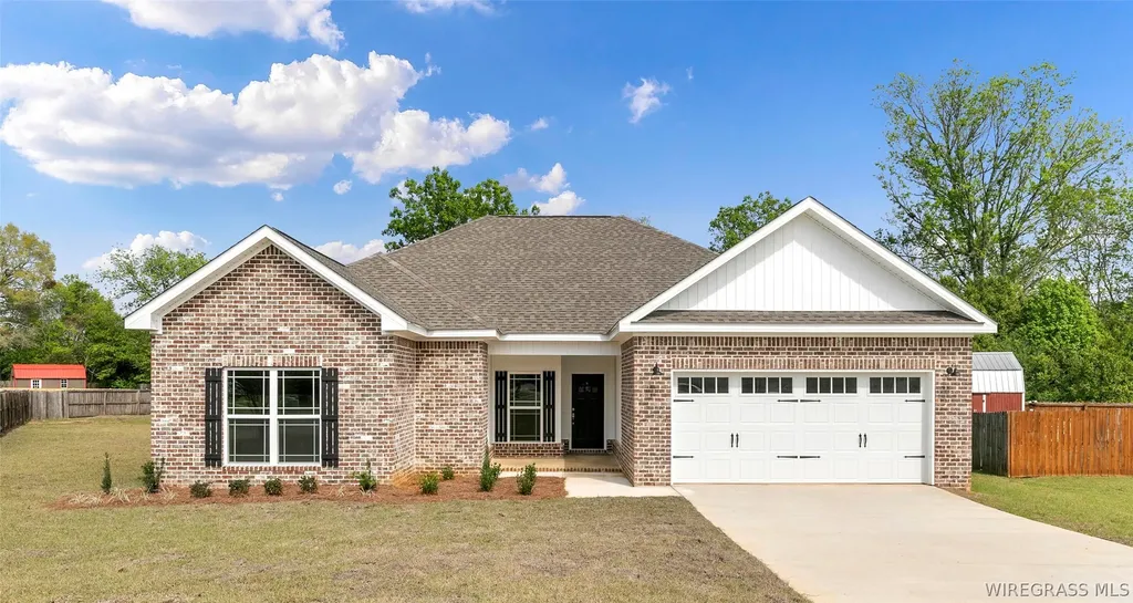 272 Maree Drive Daleville AL 36322