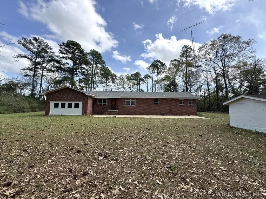 1620 Campbellton Highway Dothan AL 36301