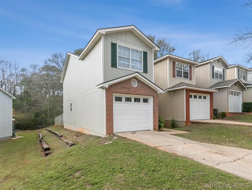 115 Woodrun Drive Enterprise AL 36330