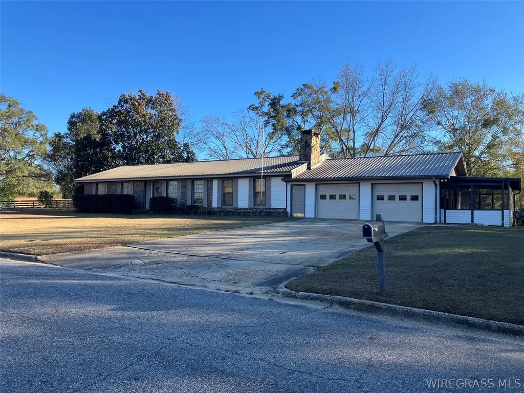 215 Chambers Street Enterprise AL 36330