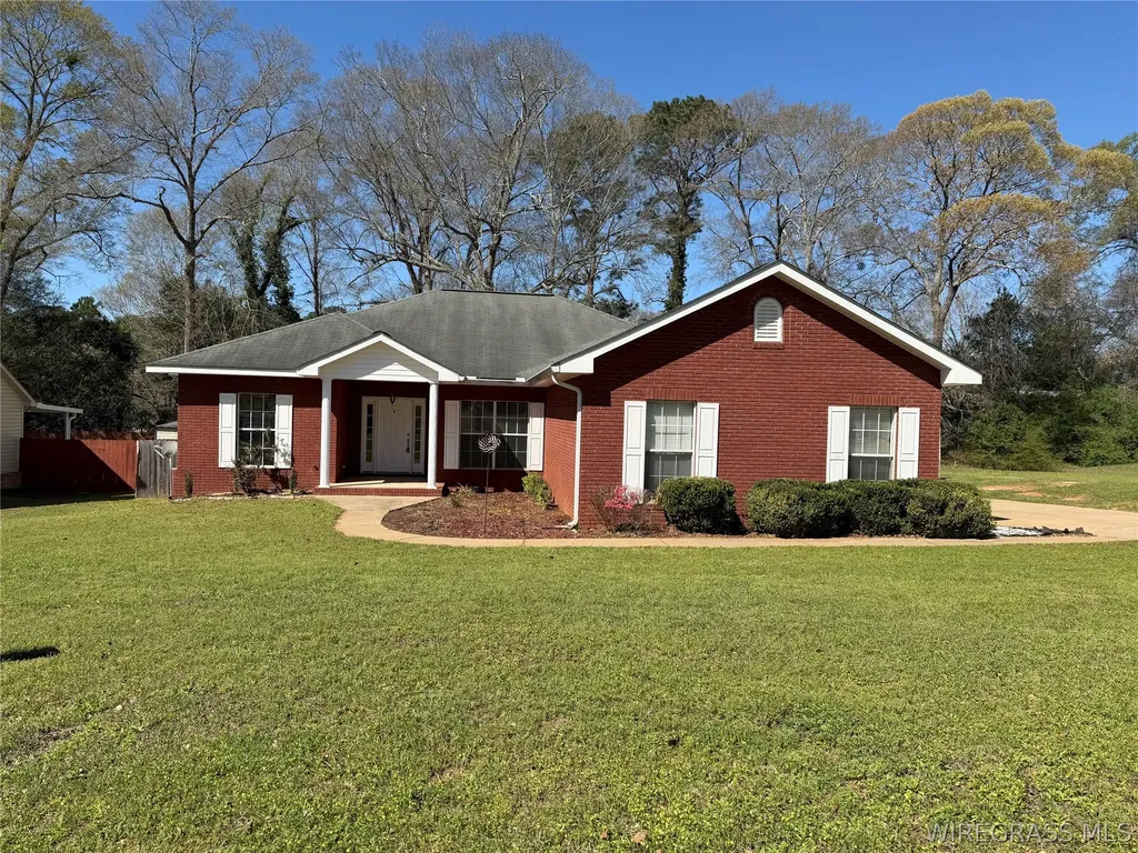 2824 Morningdove Way Enterprise AL 36330