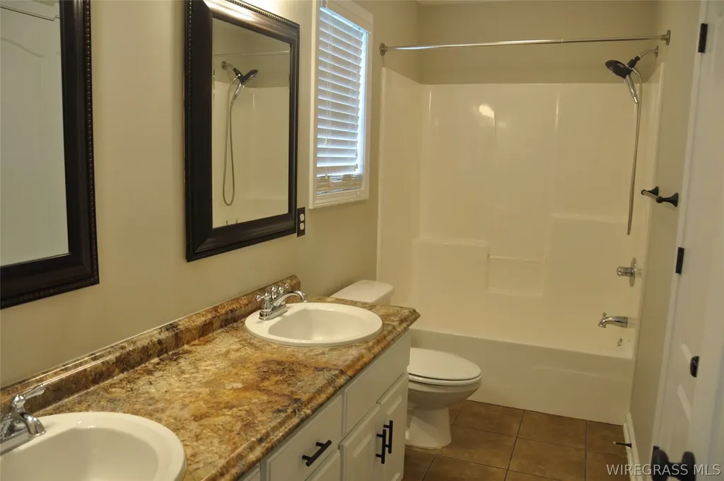 211 Winterberry Way Enterprise AL 36330
