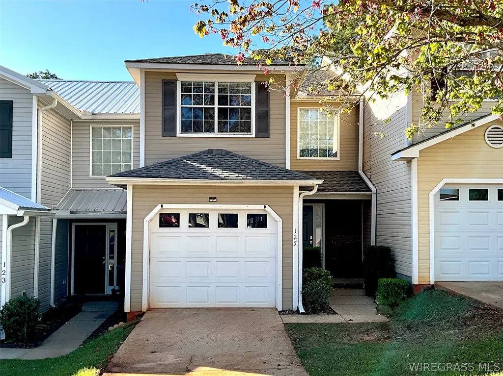 125 Pineridge Drive Enterprise AL 36330
