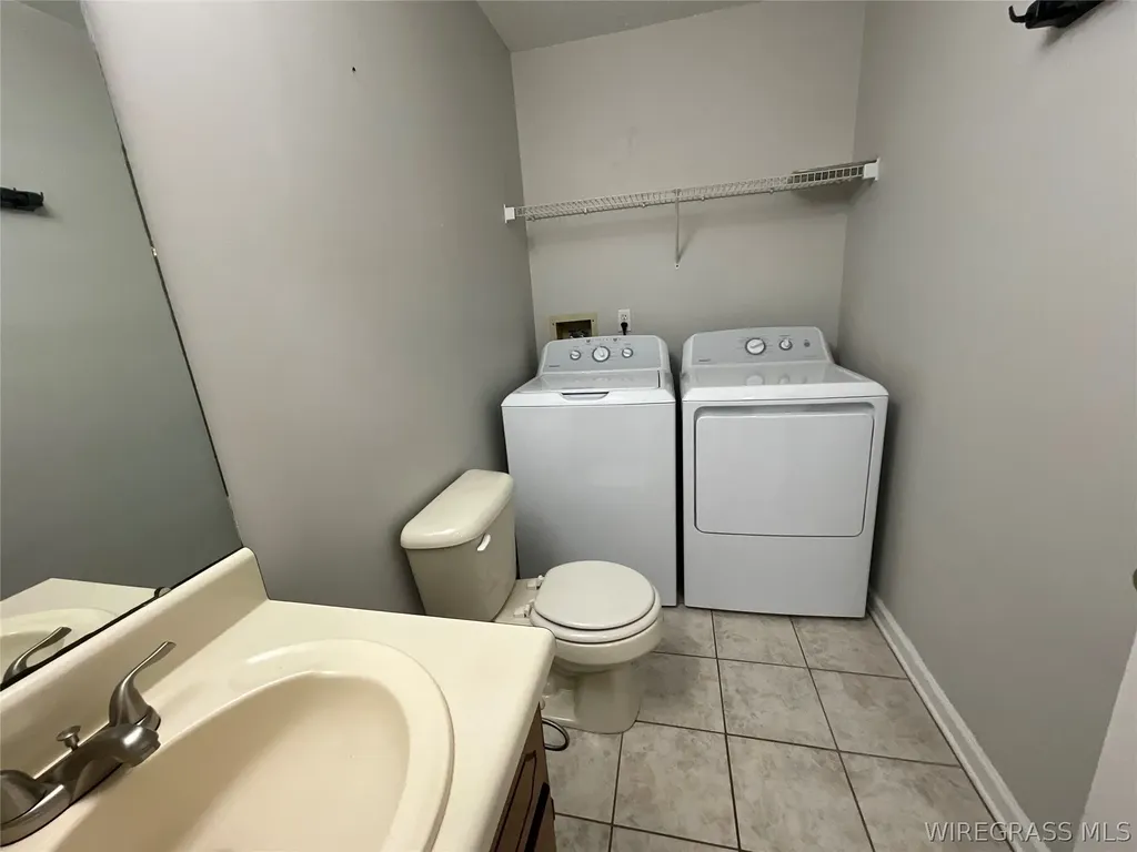 125 Pineridge Drive Enterprise AL 36330