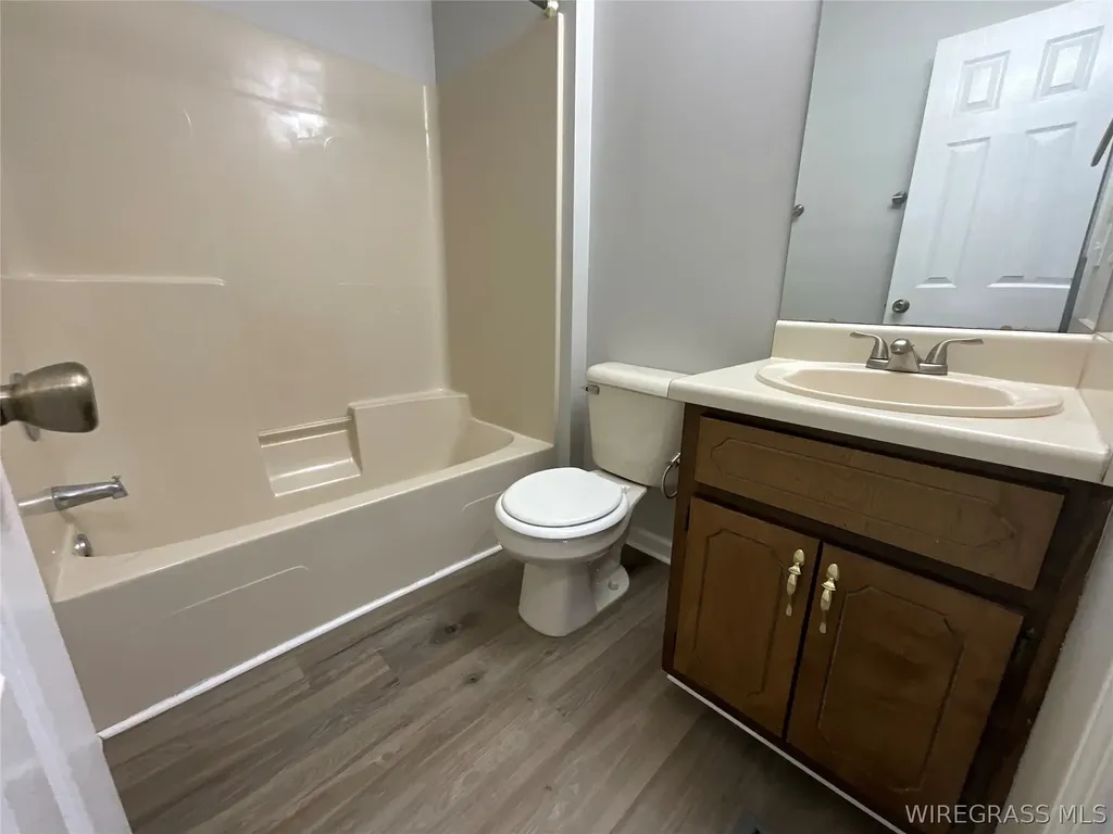 125 Pineridge Drive Enterprise AL 36330