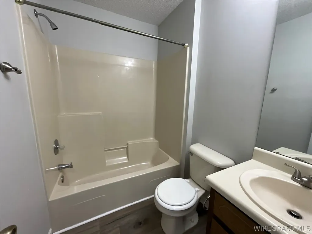125 Pineridge Drive Enterprise AL 36330