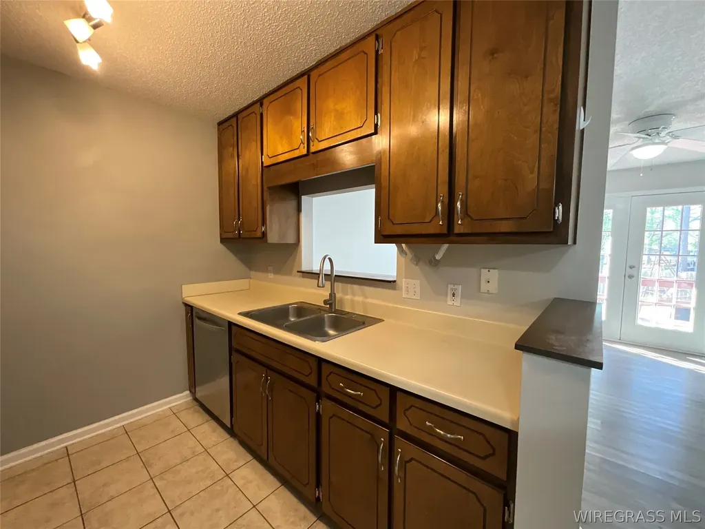 125 Pineridge Drive Enterprise AL 36330