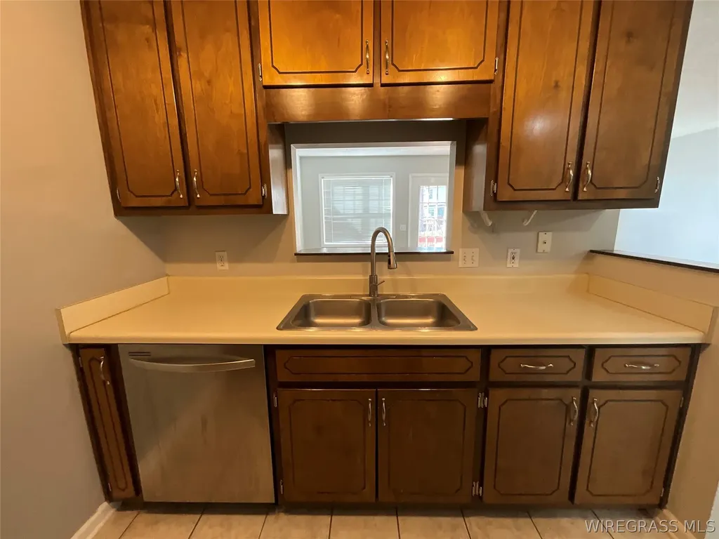 125 Pineridge Drive Enterprise AL 36330