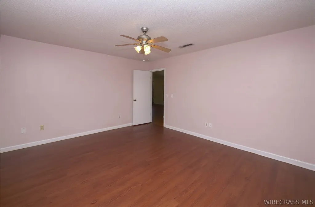 112 Courtland Drive Enterprise AL 36330