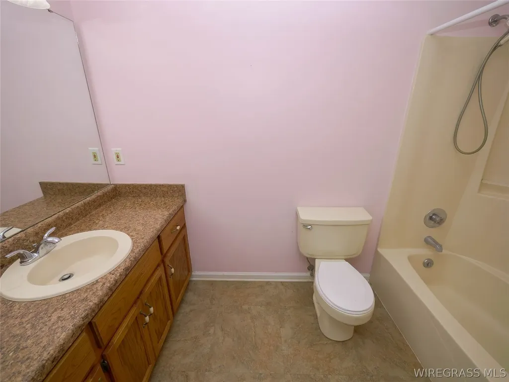 112 Courtland Drive Enterprise AL 36330