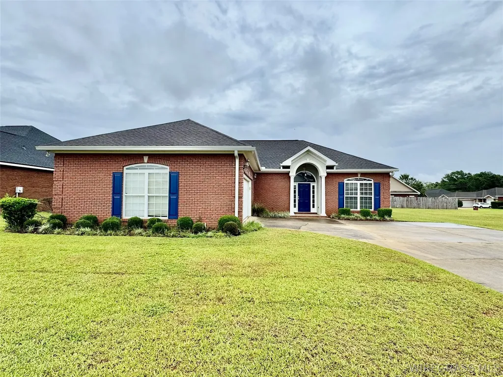 109 Welborn Avenue Enterprise AL 36330