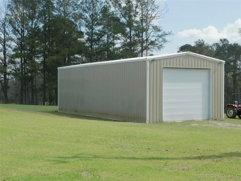 7016 Jd Williamson Road Red Level AL 36474