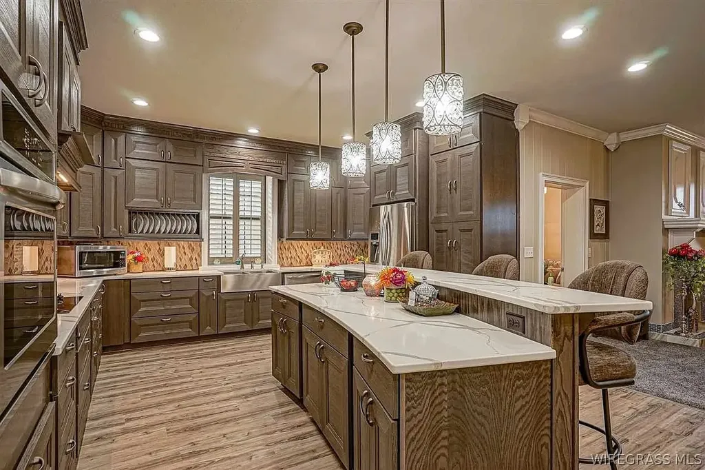 7016 Jd Williamson Road Red Level AL 36474