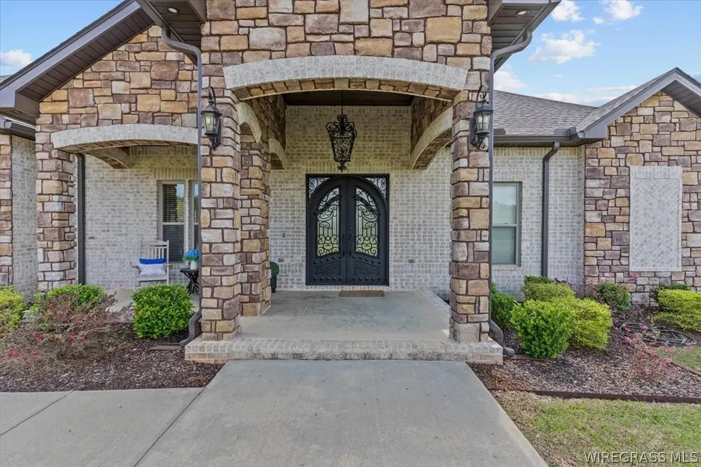8262 County Road 636 Chancellor AL 36316