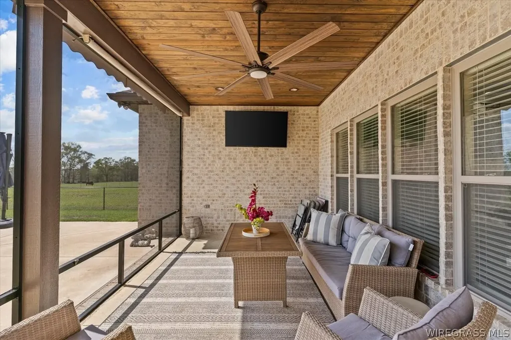 8262 County Road 636 Chancellor AL 36316