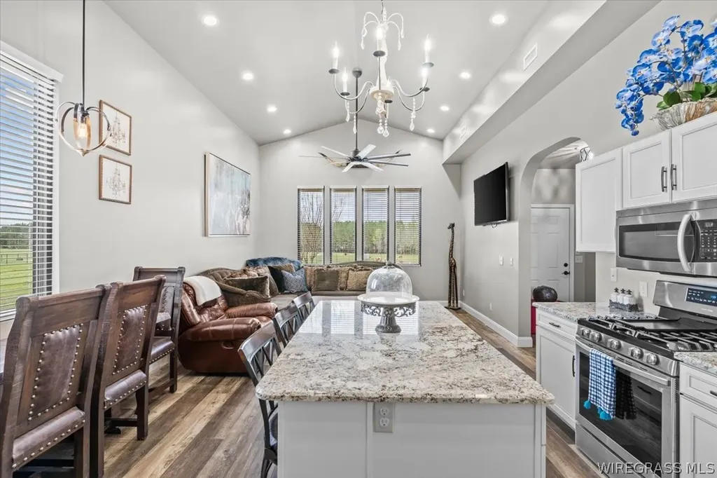 8262 County Road 636 Chancellor AL 36316