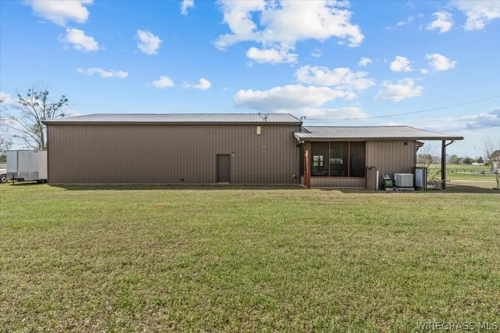 8262 County Road 636 Chancellor AL 36316