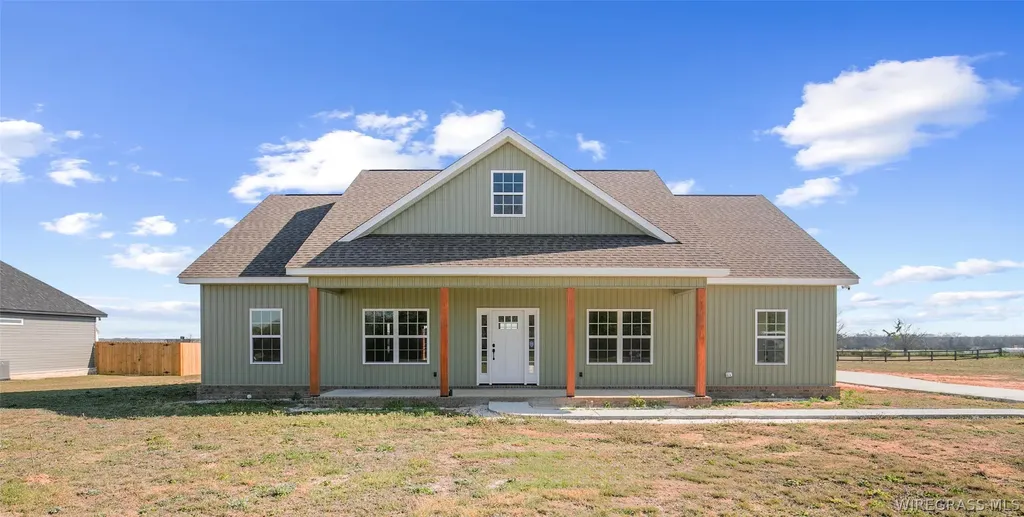 797 Judge Logue Road Newton AL 36352