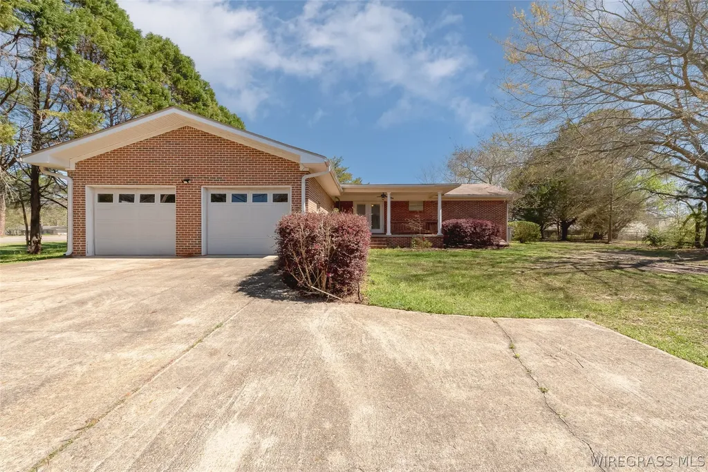 100 Doe Street Enterprise AL 36330
