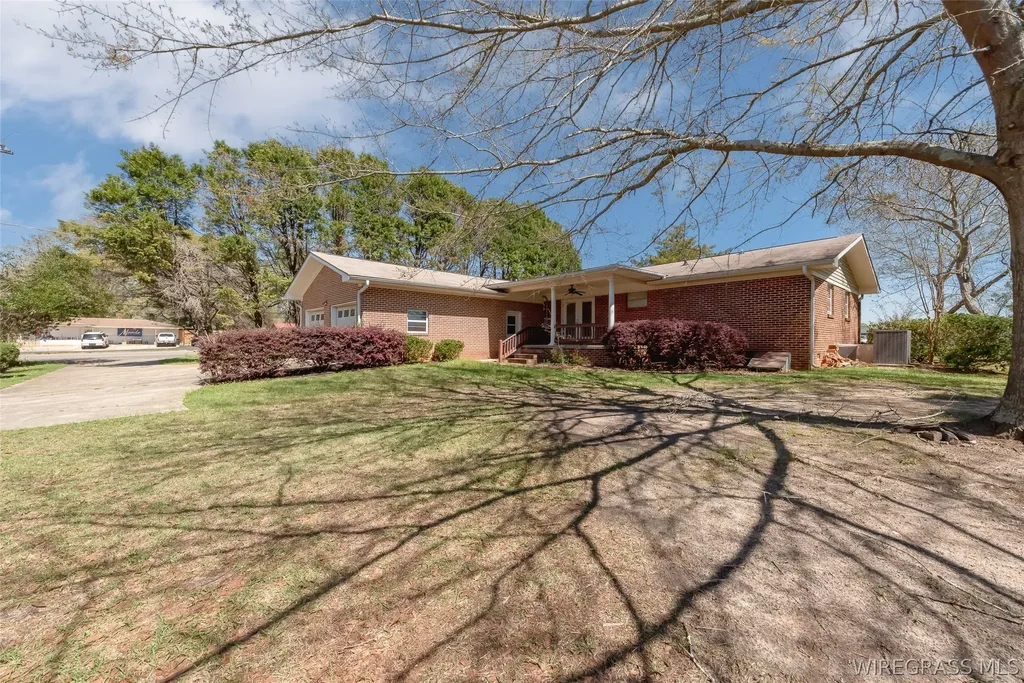 100 Doe Street Enterprise AL 36330