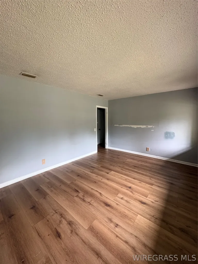 261 Don Circle Ozark AL 36360