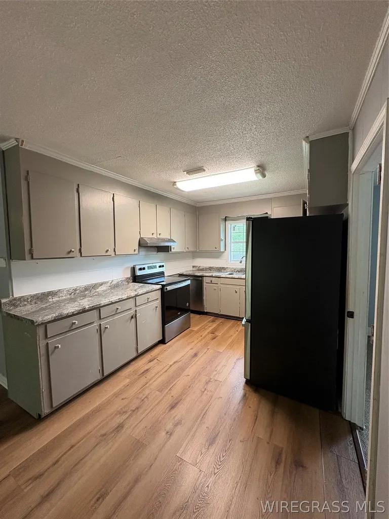261 Don Circle Ozark AL 36360