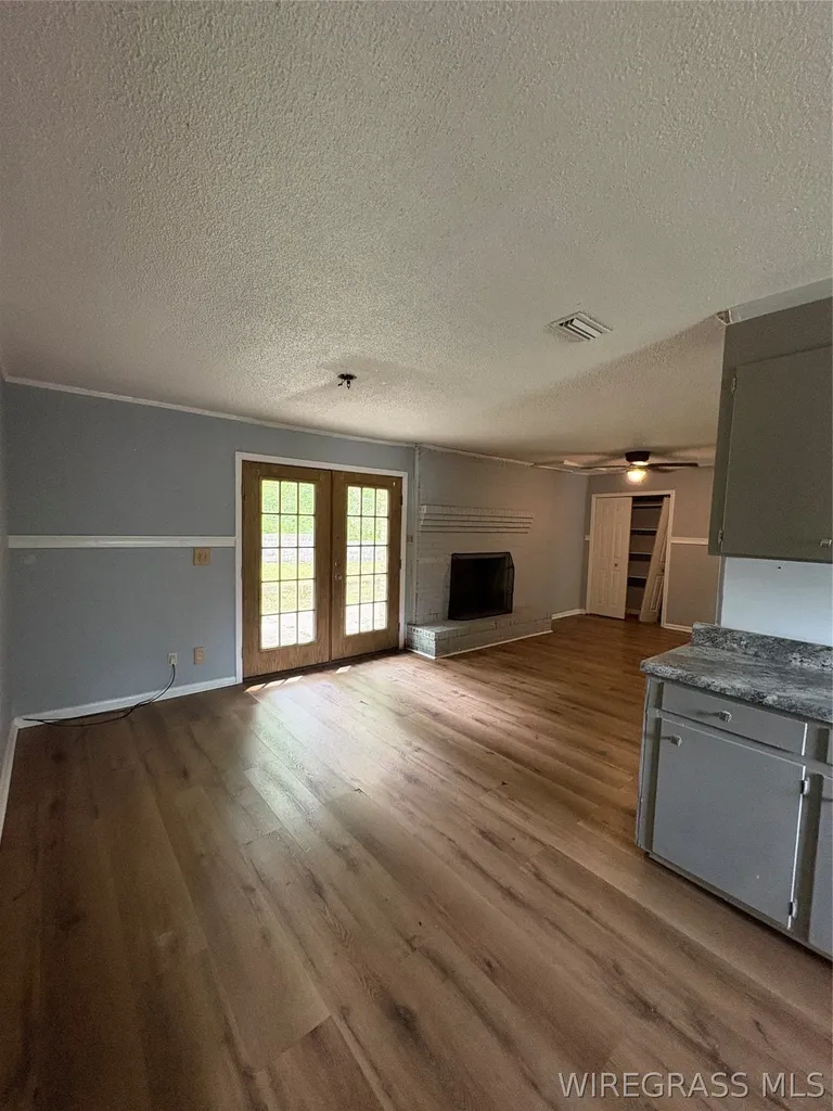 261 Don Circle Ozark AL 36360