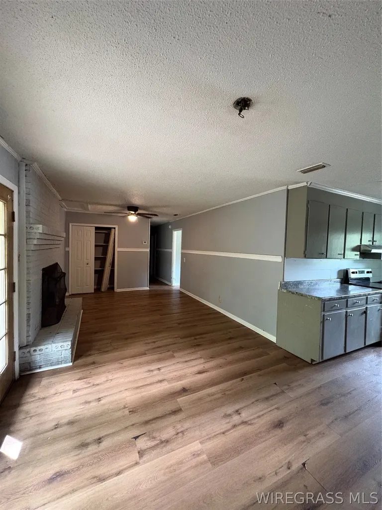 261 Don Circle Ozark AL 36360