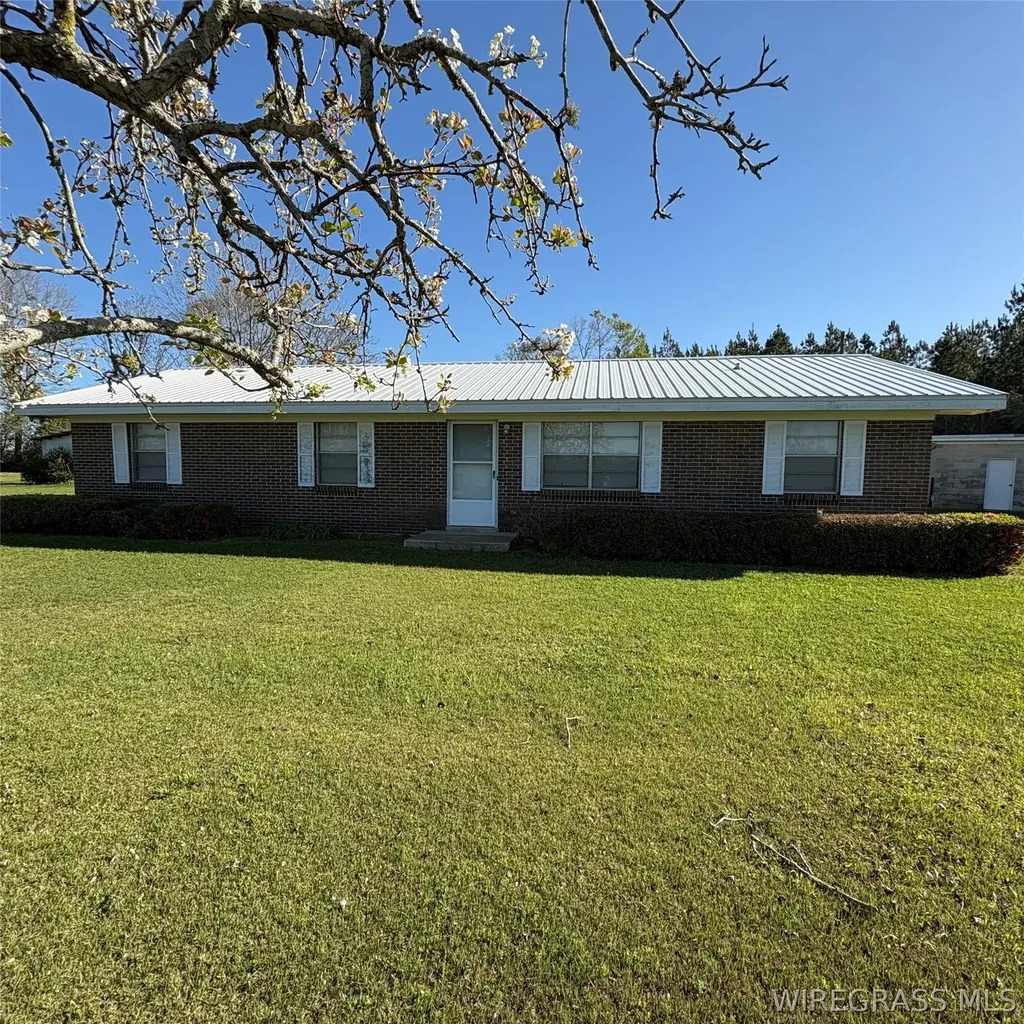 4720 W County Road 19 Ariton AL 36311