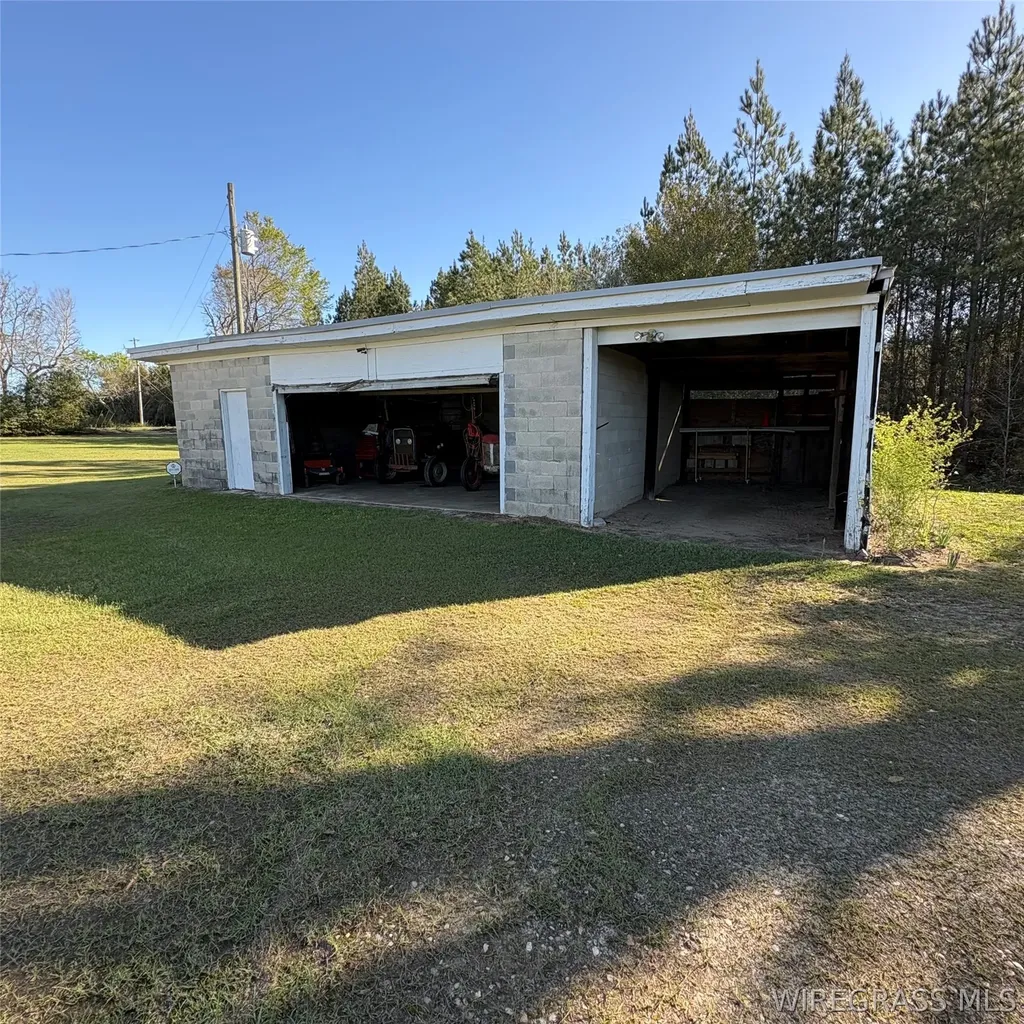 4720 W County Road 19 Ariton AL 36311