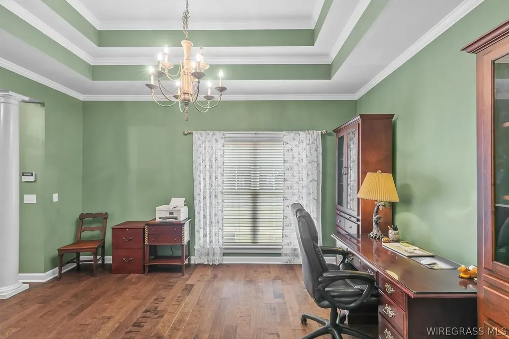 127 Glencoe Way Dothan AL 36305