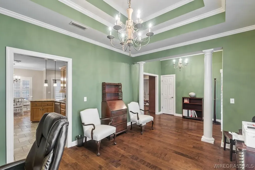 127 Glencoe Way Dothan AL 36305