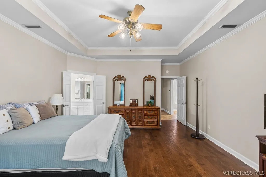 127 Glencoe Way Dothan AL 36305