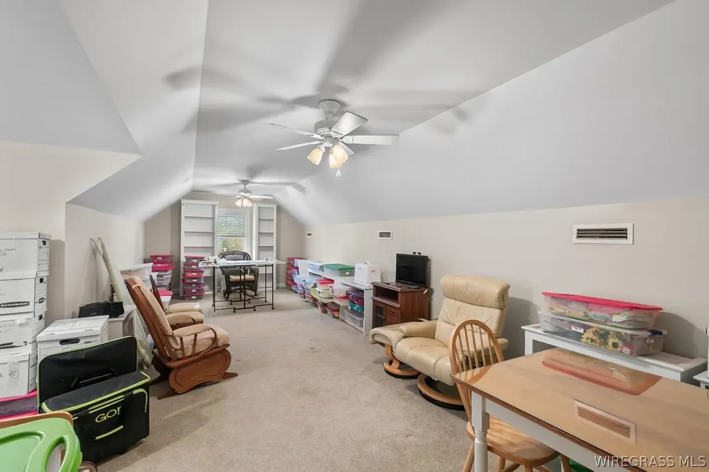 127 Glencoe Way Dothan AL 36305