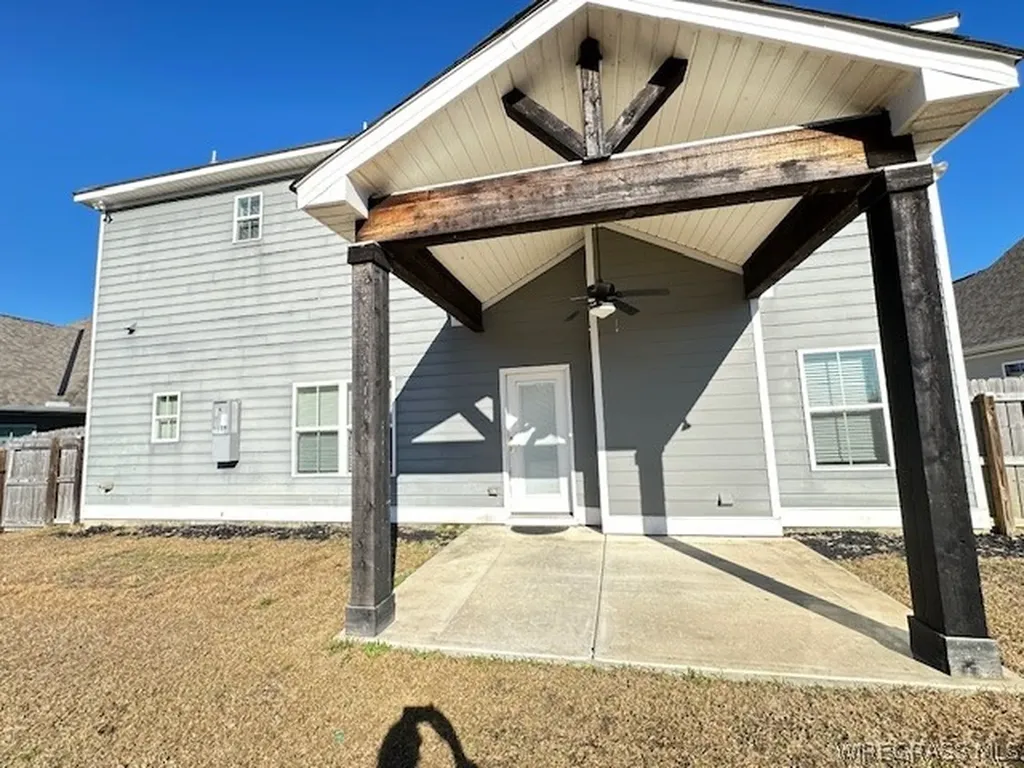 225 Puent Drive Dothan AL 36301