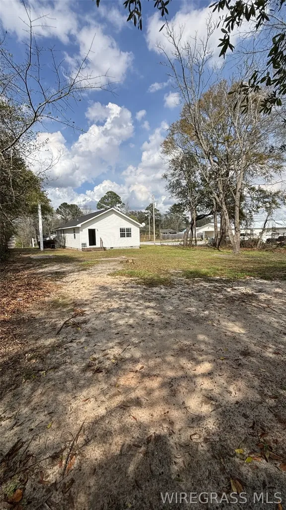 101 Azalea Street Andalusia AL 36420