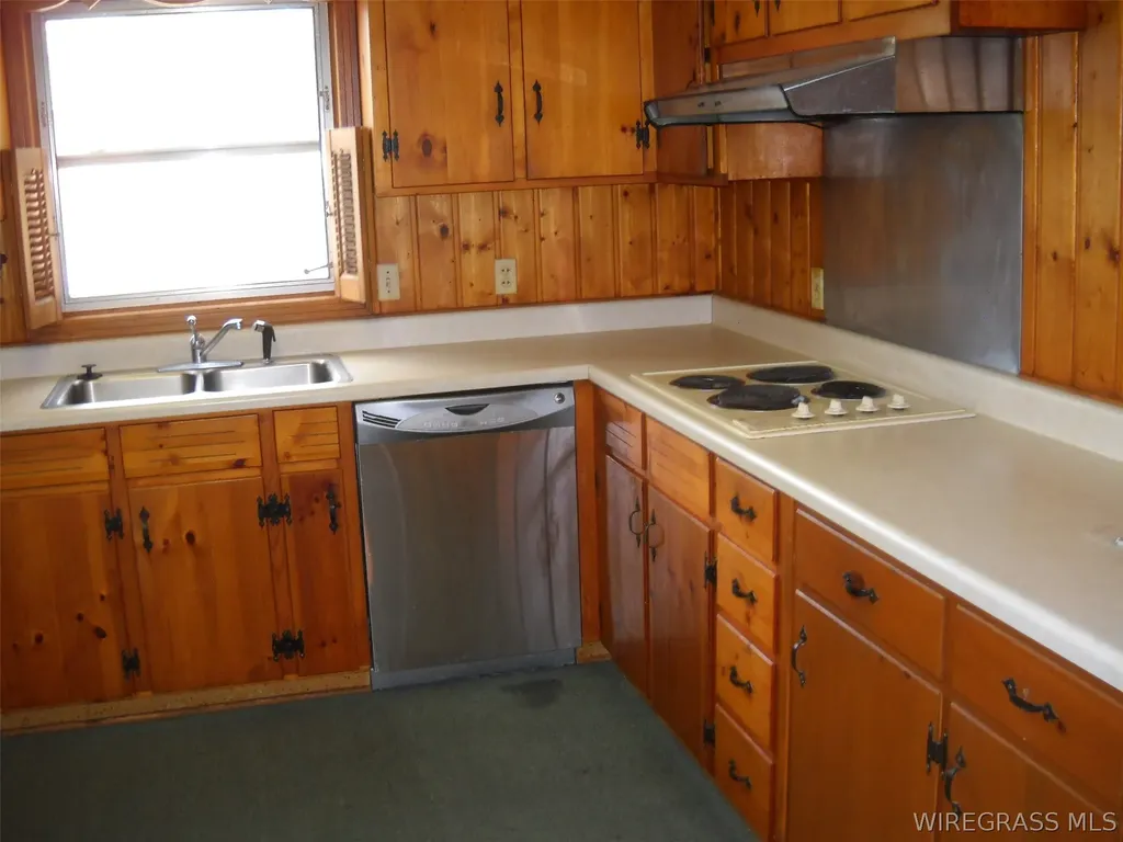 275 White Avenue Ozark AL 36360