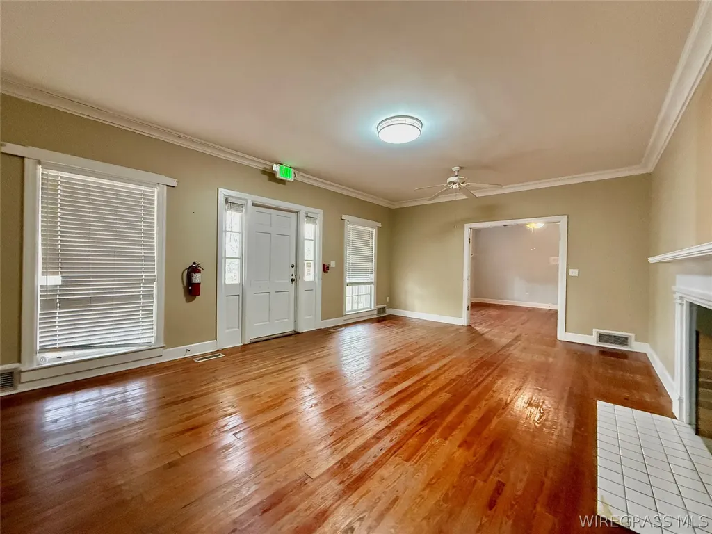 209 W Main Street Hartford AL 36344