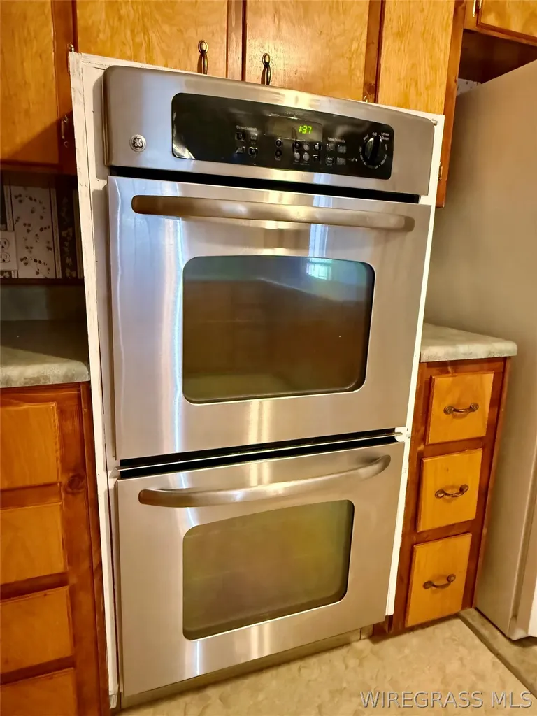 209 W Main Street Hartford AL 36344