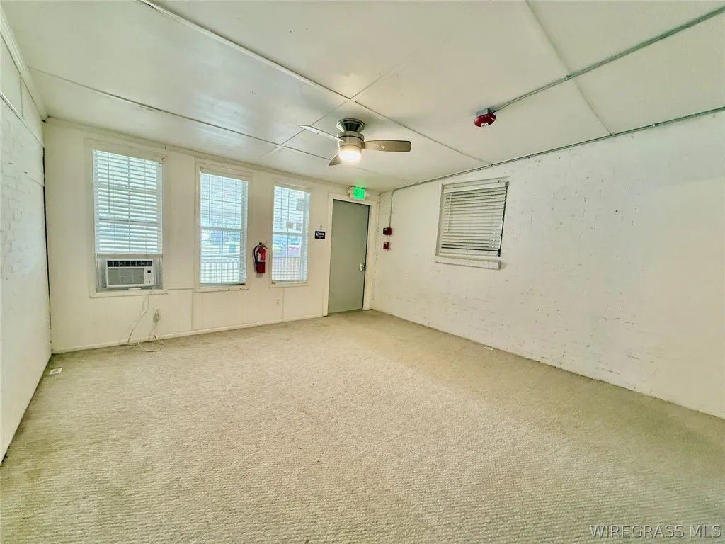 209 W Main Street Hartford AL 36344