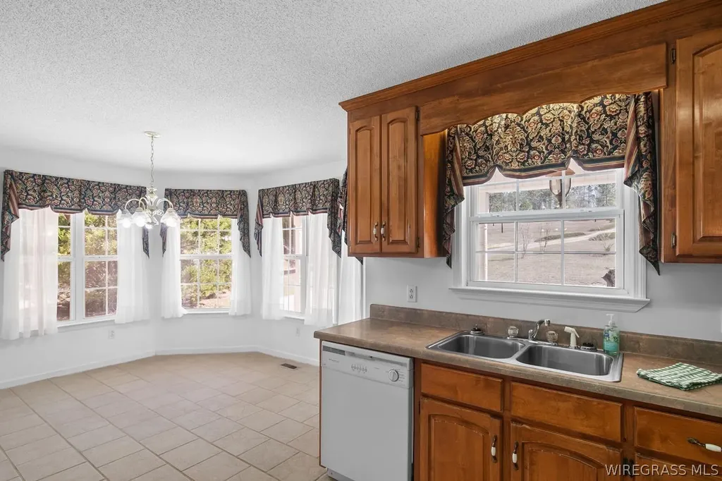 2133 County Road 30 Ozark AL 36360