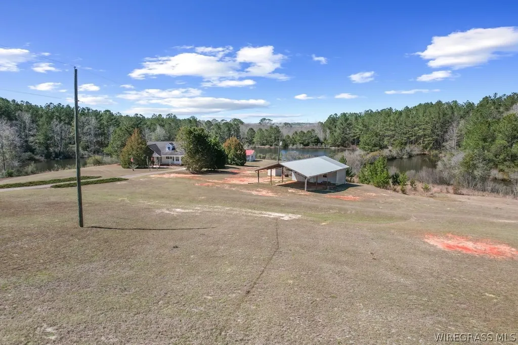 2133 County Road 30 Ozark AL 36360