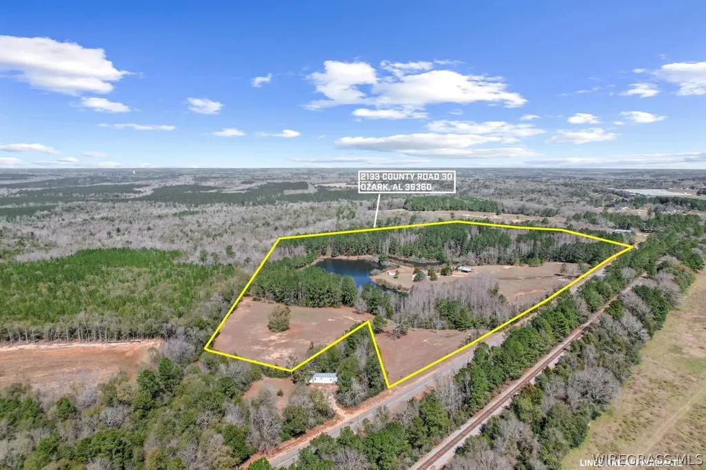 2133 County Road 30 Ozark AL 36360