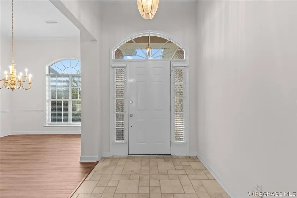 1101 Whitfield Avenue Dothan AL 36305