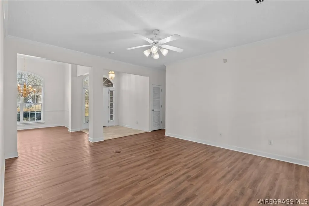 1101 Whitfield Avenue Dothan AL 36305