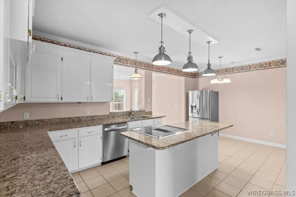 1101 Whitfield Avenue Dothan AL 36305