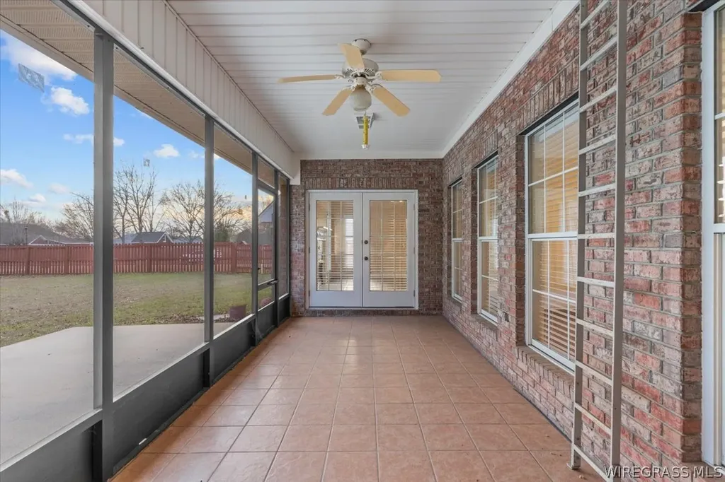 1101 Whitfield Avenue Dothan AL 36305